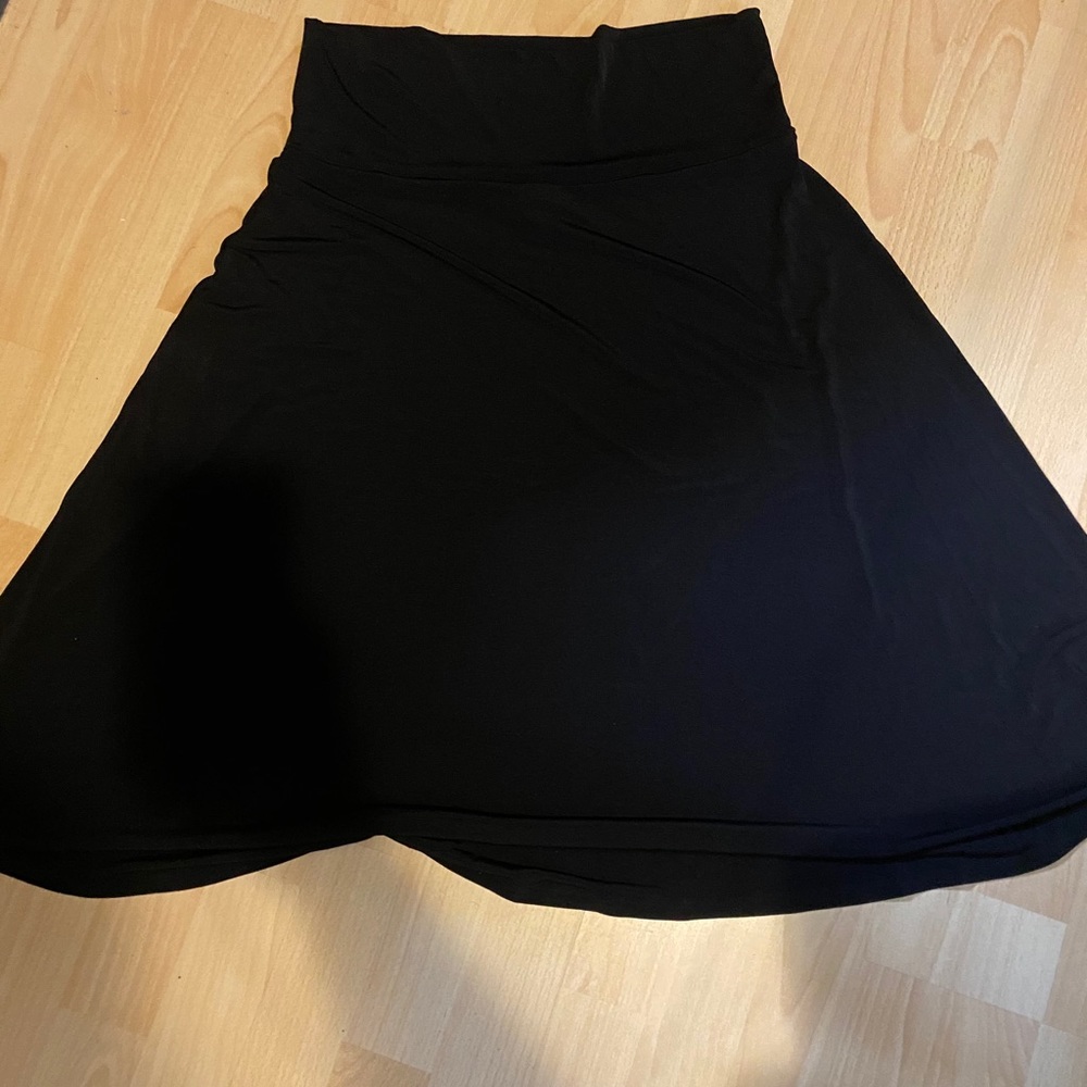 Black slinky skirt